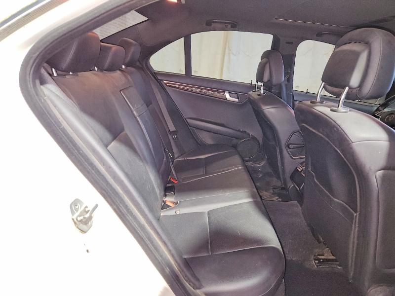 57843676 :رقم المزاد ، WDDGF8BB7CR201944 vin ، 2012 Mercedes-benz C مزاد بيع