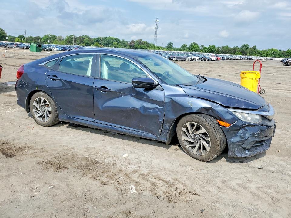 Auction sale of the 2017 Honda Civic, vin: 2HGFC2F70HH511217, lot number: 56706346