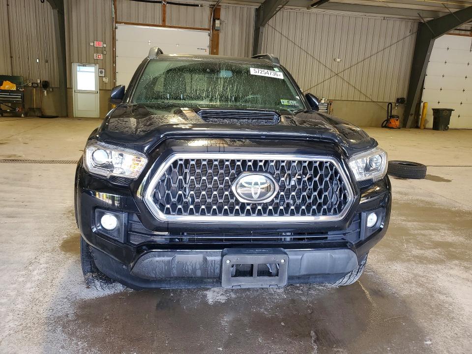 57254736 :رقم المزاد ، 3TMCZ5AN8KM193928 vin ، 2019 Toyota Tacoma مزاد بيع