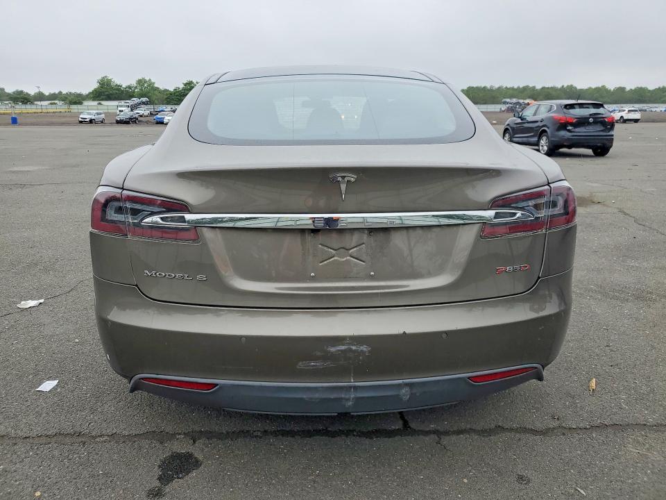 Продажа на аукционе авто 2015 Tesla Model S, vin: 5YJSA1H47FF097176, номер лота: 58096536