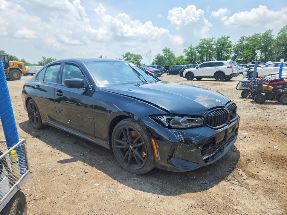 56986806 :رقم المزاد ، 3MW89FF0XP8D20166 vin ، 2023 Bmw 330xi مزاد بيع