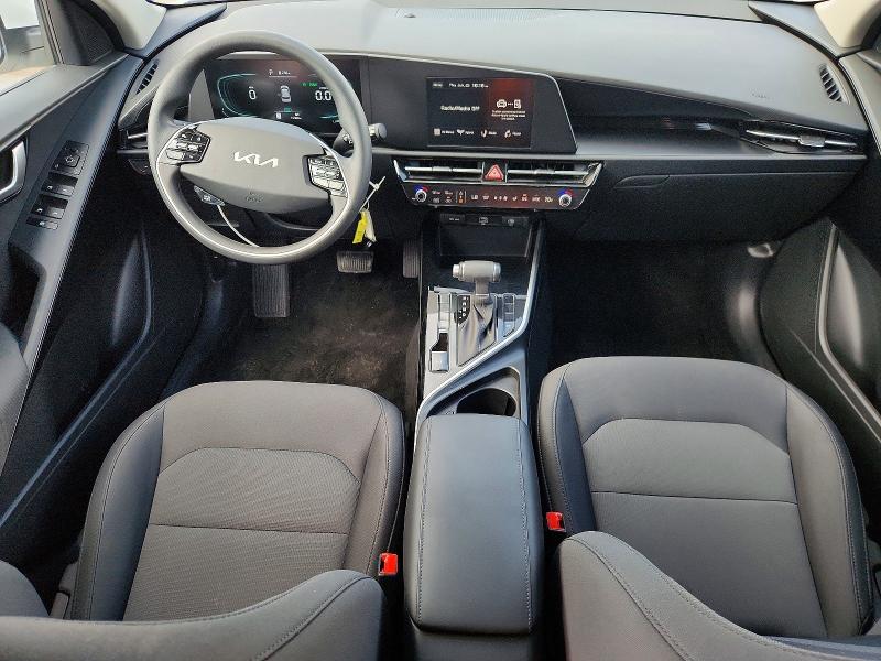 58593496 :رقم المزاد ، KNDCP3LE0T5329175 vin ، 2026 Kia Niro مزاد بيع