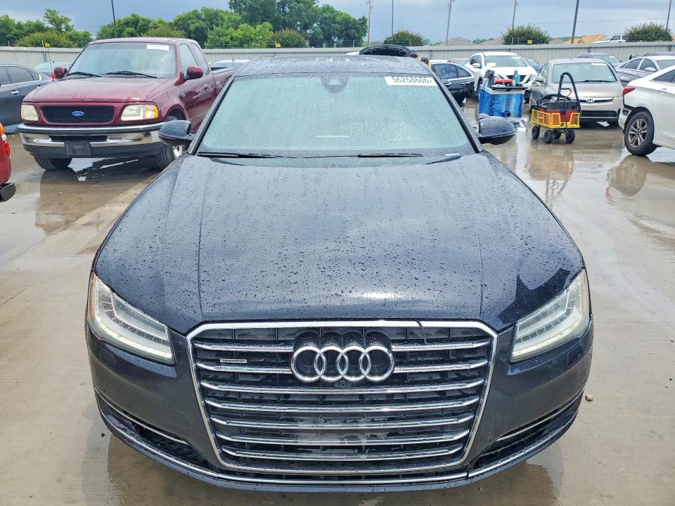 56268606 :رقم المزاد ، WAU3GAFD6FN031318 vin ، 2015 Audi A8 مزاد بيع