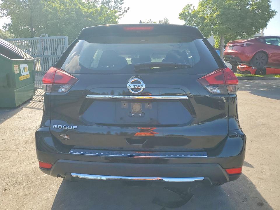 Продажа на аукционе авто 2018 Nissan Rogue, vin: JN8AT2MTXJW455842, номер лота: 76292505