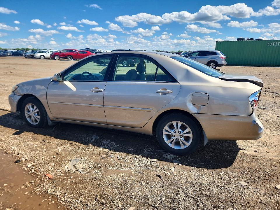 2005 Toyota Camry მანქანა იყიდება აუქციონზე, vin: 4T1BE32K85U023452, აუქციონის ნომერი: 57201596