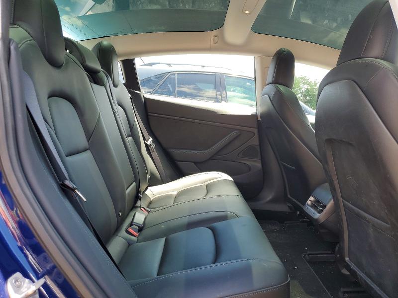 58356676 :رقم المزاد ، 5YJ3E1EB7JF115373 vin ، 2018 Tesla Model 3 مزاد بيع
