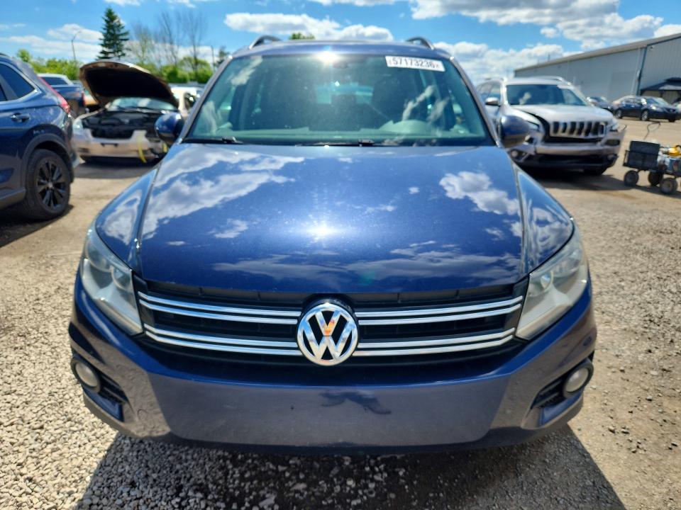 57173236 :رقم المزاد ، WVGJV7AX9FW585365 vin ، 2015 Volkswagen Tiguan مزاد بيع