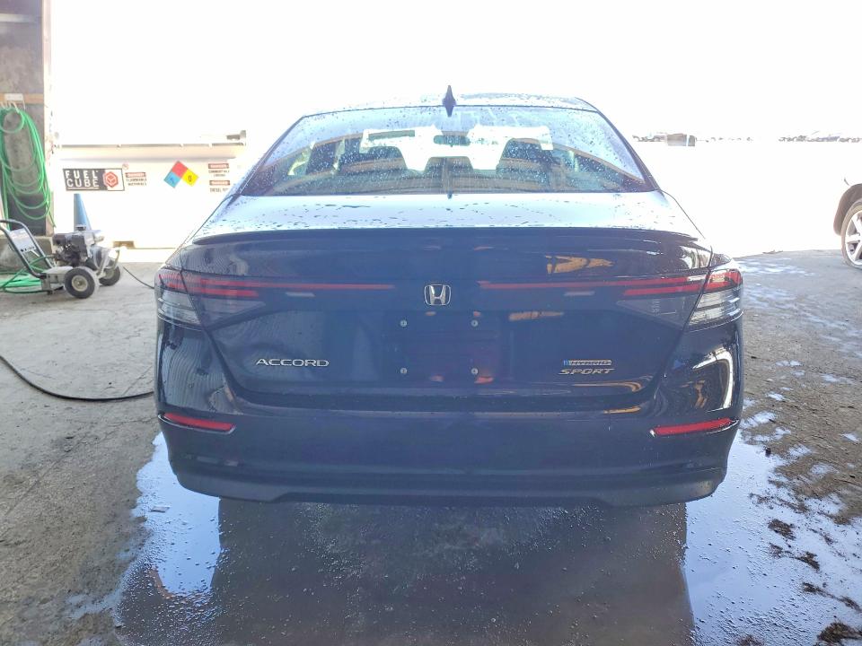 Продажа на аукционе авто 2023 Honda Accord, vin: 1HGCY2F50PA009565, номер лота: 57187056