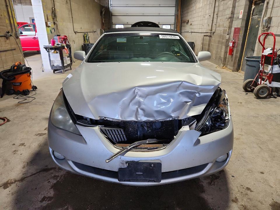 58074846 :رقم المزاد ، 4T1FA38P85U051333 vin ، 2005 Toyota Camry Solara مزاد بيع