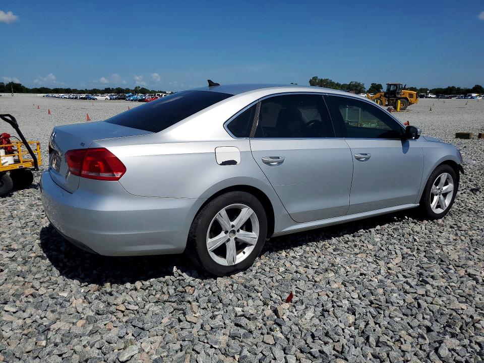 2013 Volkswagen Passat მანქანა იყიდება აუქციონზე, vin: 1VWBH7A36DC000900, აუქციონის ნომერი: 59117176