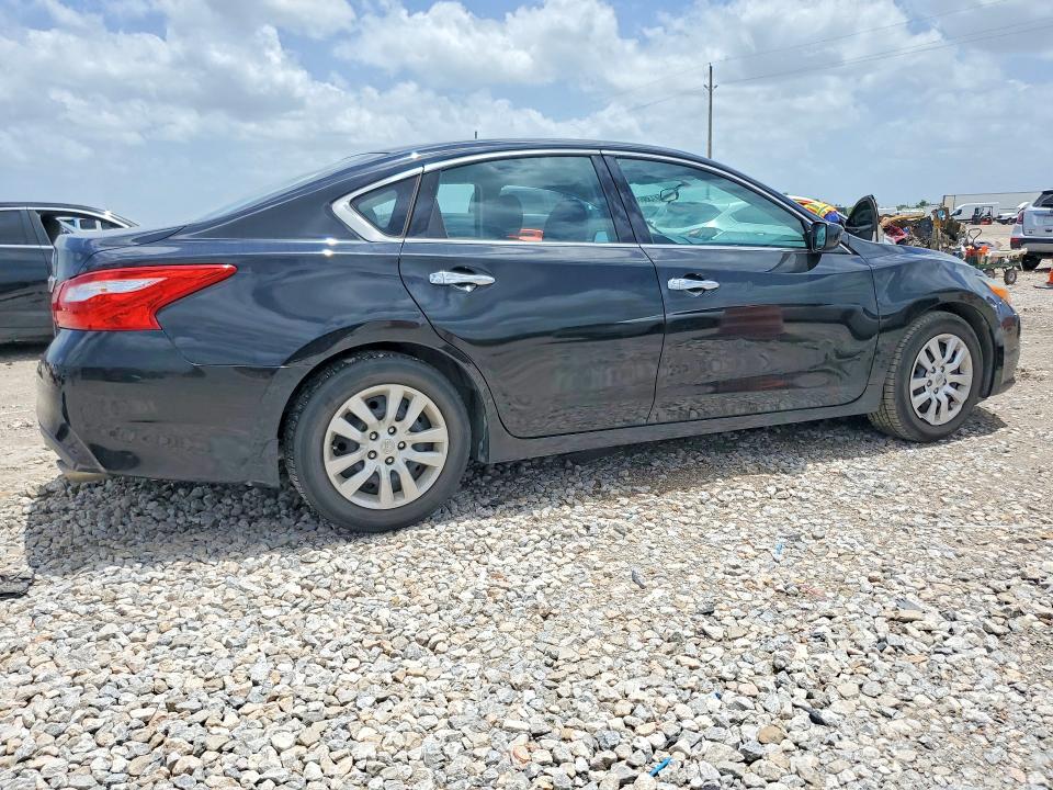 Продажа на аукционе авто 2017 Nissan Altima, vin: 1N4AL3AP4HC297573, номер лота: 58138686