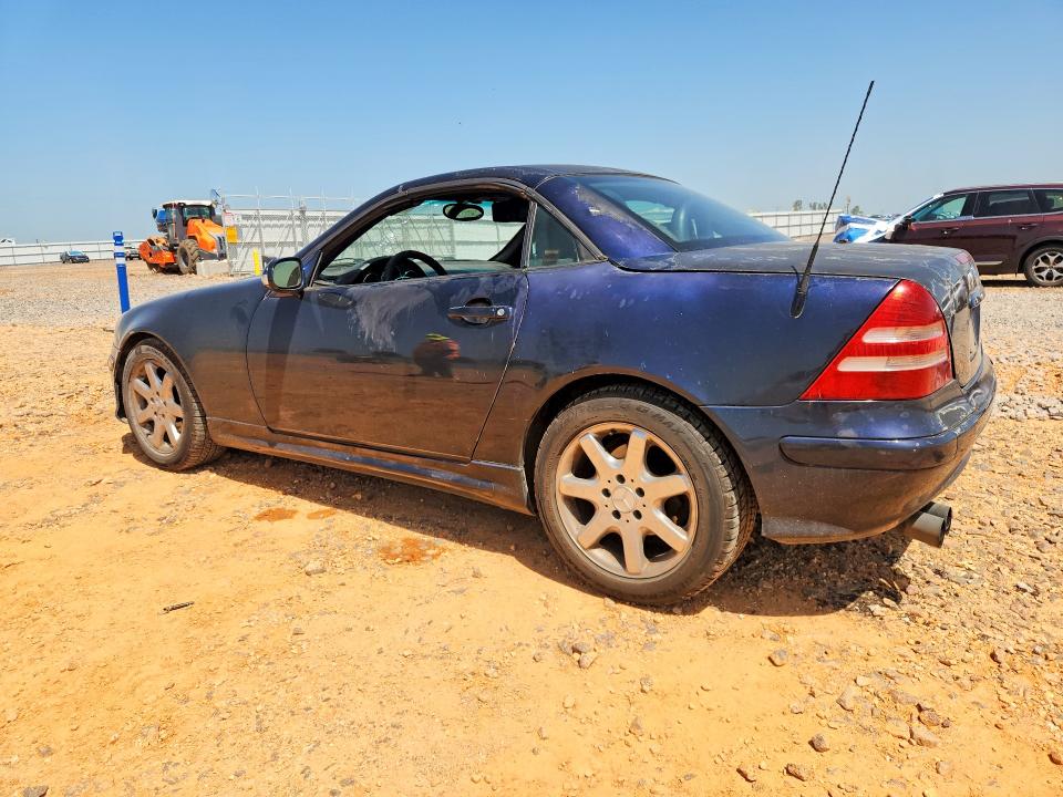 Продажа на аукционе авто 2001 Mercedes-benz Slk, vin: WDBKK49FX1F182160, номер лота: 58212006