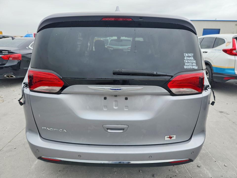 56954076 :رقم المزاد ، 2C4RC1FG9JR279836 vin ، 2018 Chrysler Pacifica مزاد بيع