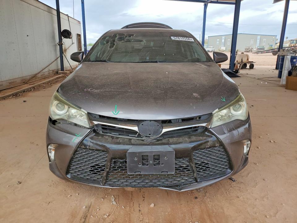 2017 Toyota Camry მანქანა იყიდება აუქციონზე, vin: 4T1BF1FK4HU629380, აუქციონის ნომერი: 57812556