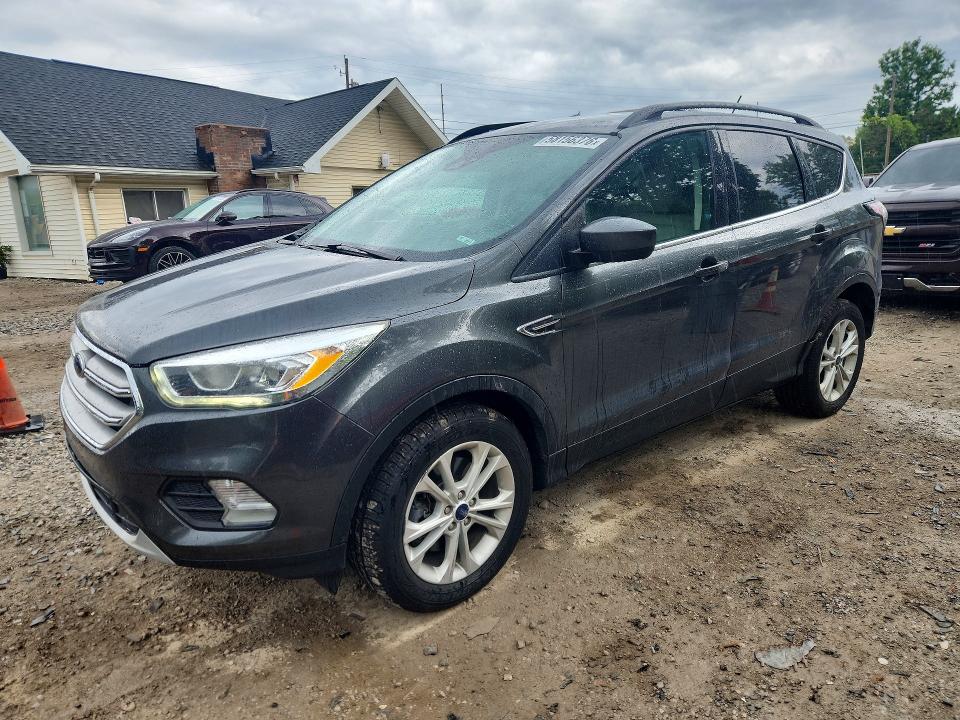 Продаж на аукціоні авто 2018 Ford Escape, vin: 1FMCU9HD3JUA44061, номер лоту: 58156376