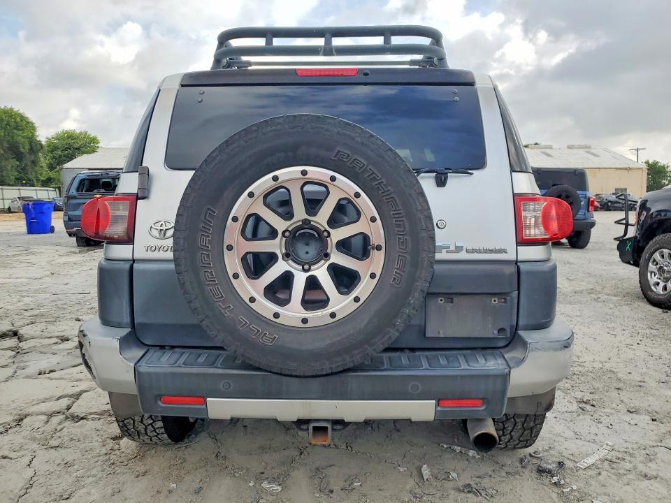Продаж на аукціоні авто 2007 Toyota Fj Cruiser, vin: JTEZU11F970004896, номер лоту: 58043606