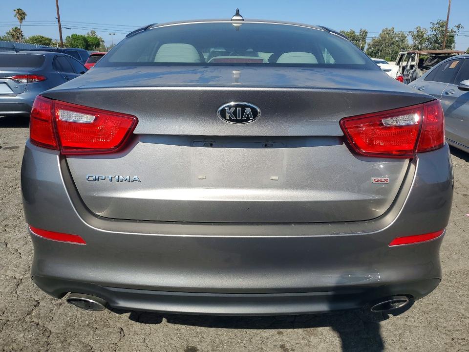 57884576 :رقم المزاد ، 5XXGM4A77FG499473 vin ، 2015 Kia Optima مزاد بيع