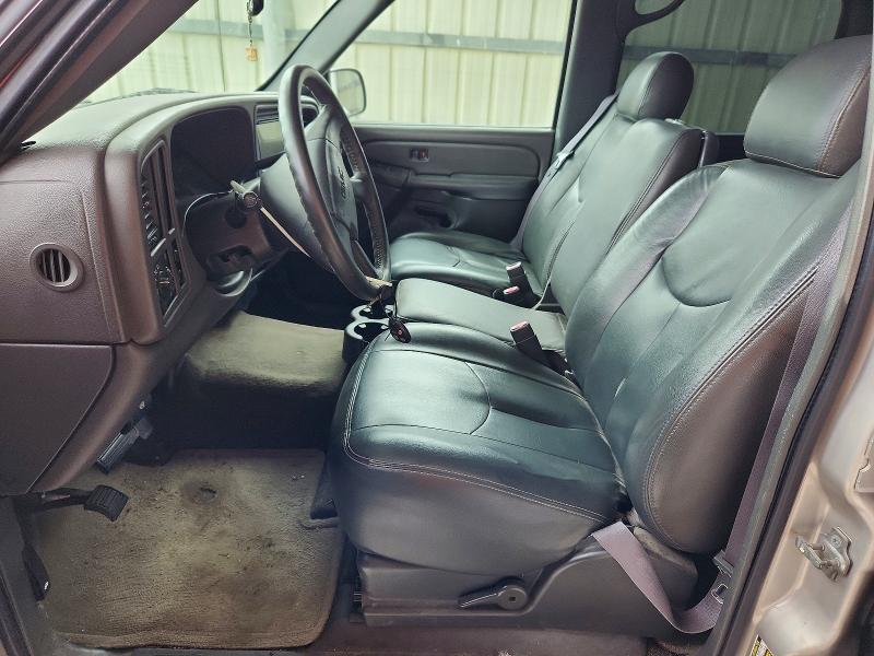 55720386 :رقم المزاد ، 2GTEC13TX51397513 vin ، 2005 Gmc New Sierra مزاد بيع