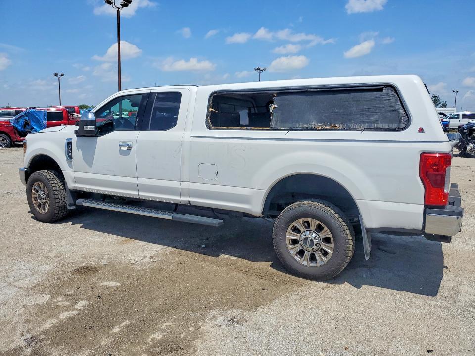55578496 :رقم المزاد ، 1FT7X2B63JEC66415 vin ، 2018 Ford F-250 مزاد بيع