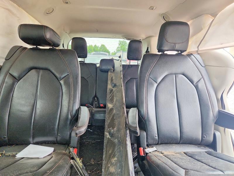 57240286 :رقم المزاد ، 2C4RC1BG5KR554836 vin ، 2019 Chrysler Pacifica مزاد بيع