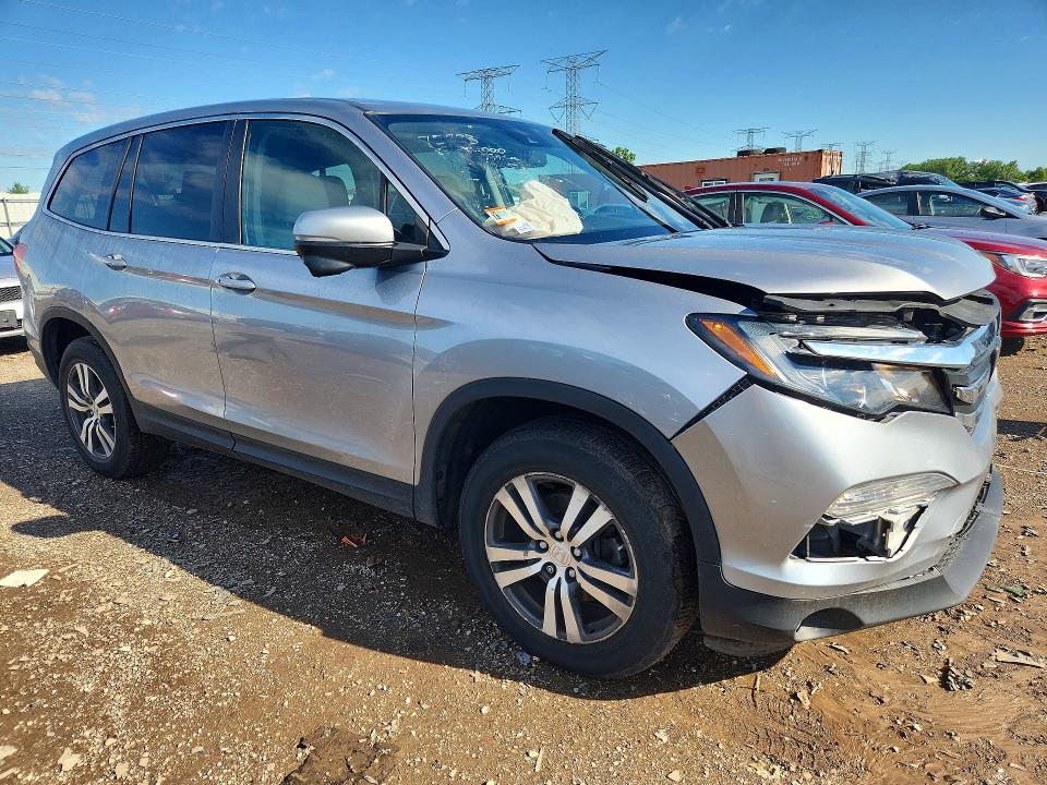 Продаж на аукціоні авто 2018 Honda Pilot, vin: 5FNYF6H63JB067126, номер лоту: 58776236