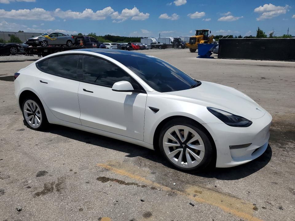 58198176 :رقم المزاد ، 5YJ3E1EB3MF034276 vin ، 2021 Tesla Model 3 مزاد بيع