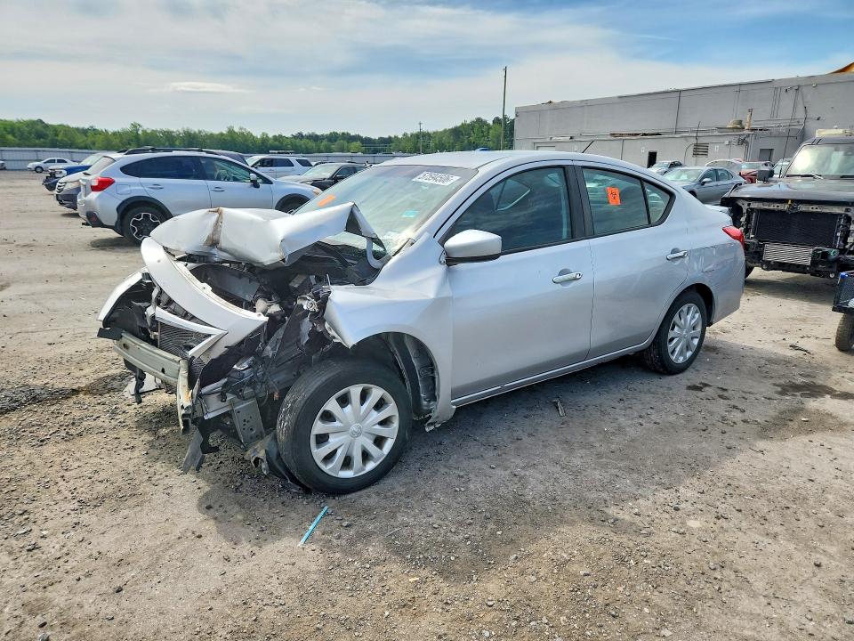57594506 :رقم المزاد ، 3N1CN7AP0KL868933 vin ، 2019 Nissan Versa مزاد بيع
