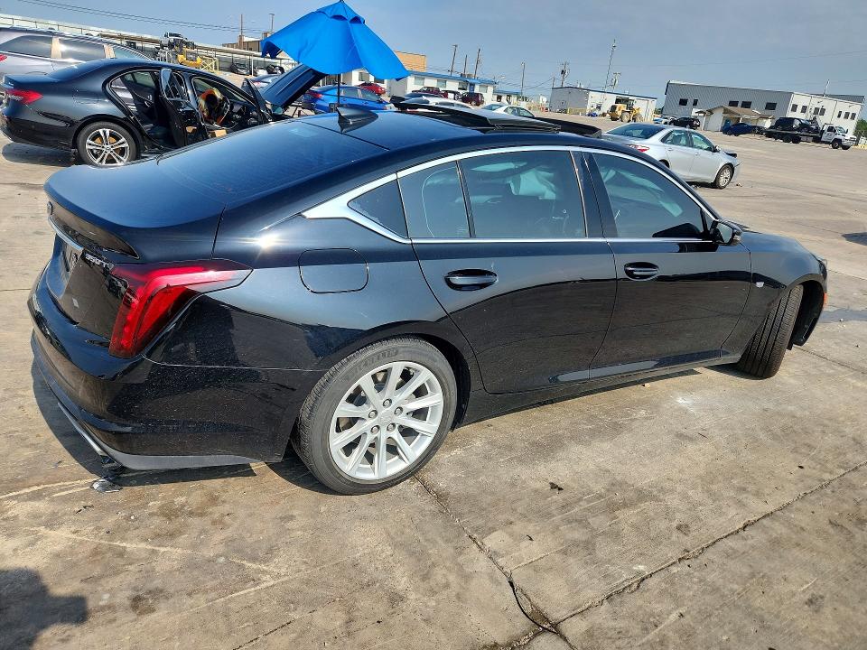 58162596 :رقم المزاد ، 1G6DW5RK0M0145288 vin ، 2021 Cadillac Ct5 مزاد بيع