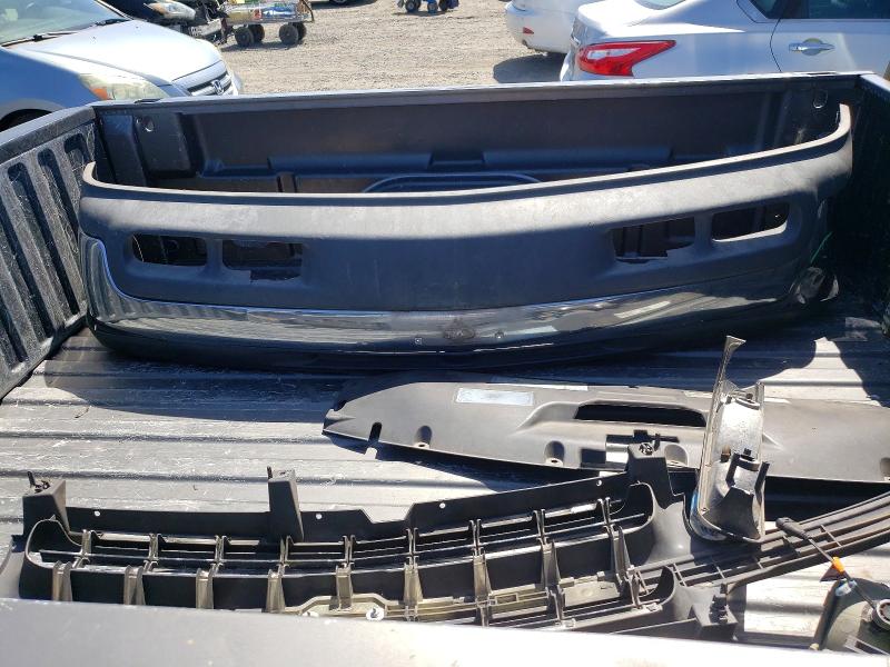 2001 Chevrolet Silverado მანქანა იყიდება აუქციონზე, vin: 2GCEK19T711337855, აუქციონის ნომერი: 56334726