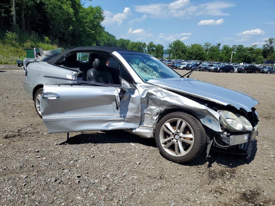 2006 Mercedes-benz Clk მანქანა იყიდება აუქციონზე, vin: WDBTK56F66T074318, აუქციონის ნომერი: 57159116