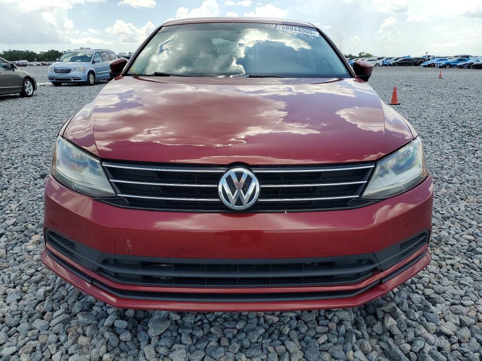 2017 Volkswagen Jetta მანქანა იყიდება აუქციონზე, vin: 3VW2B7AJ0HM211983, აუქციონის ნომერი: 58944006