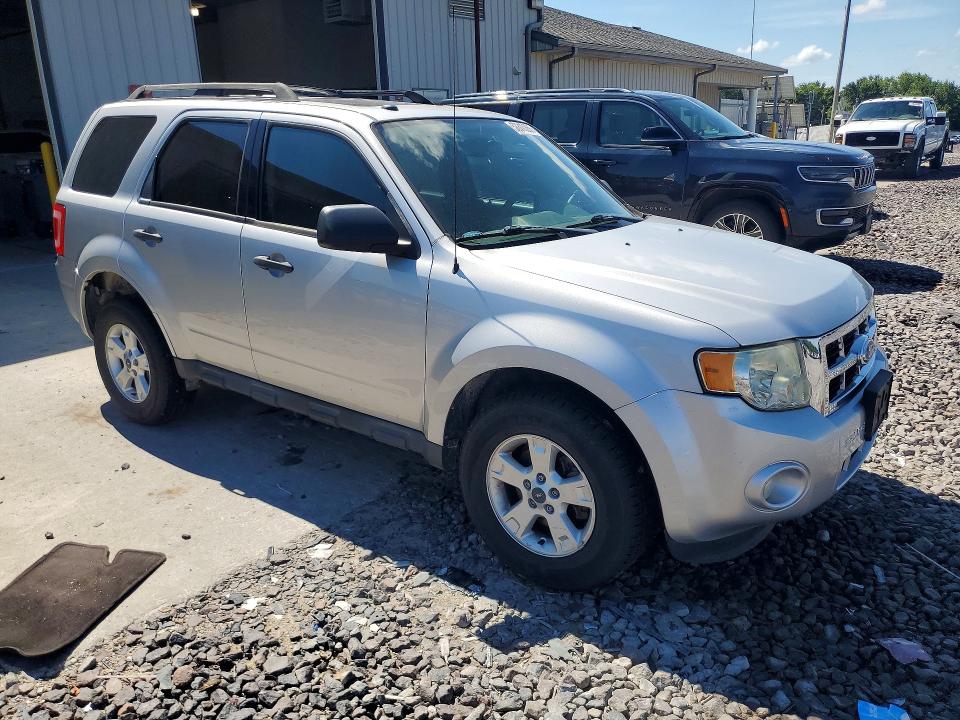 58310666 :رقم المزاد ، 1FMCU9D73BKC22290 vin ، 2011 Ford Escape مزاد بيع