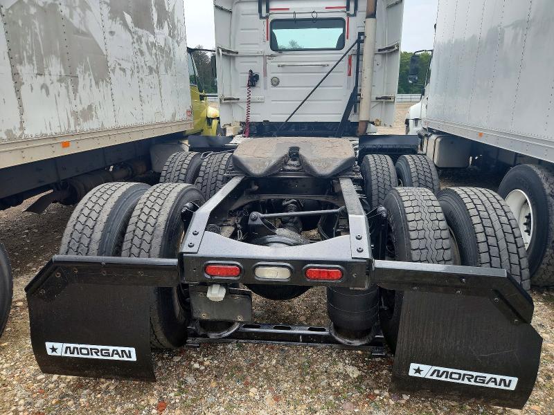 Aukcja sprzedaży 2016 Volvo Vnl, vin: 4V4NC9EG6GN959895, numer aukcji: 56373636
