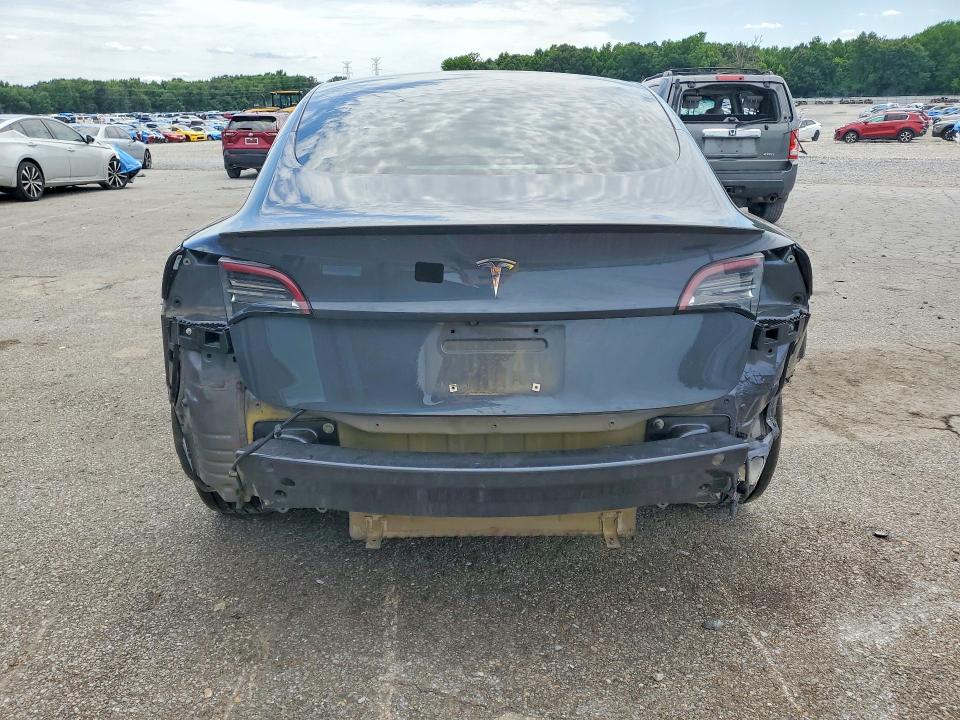 Продажа на аукционе авто 2018 Tesla Model 3, vin: 5YJ3E1EB4JF079321, номер лота: 57258936
