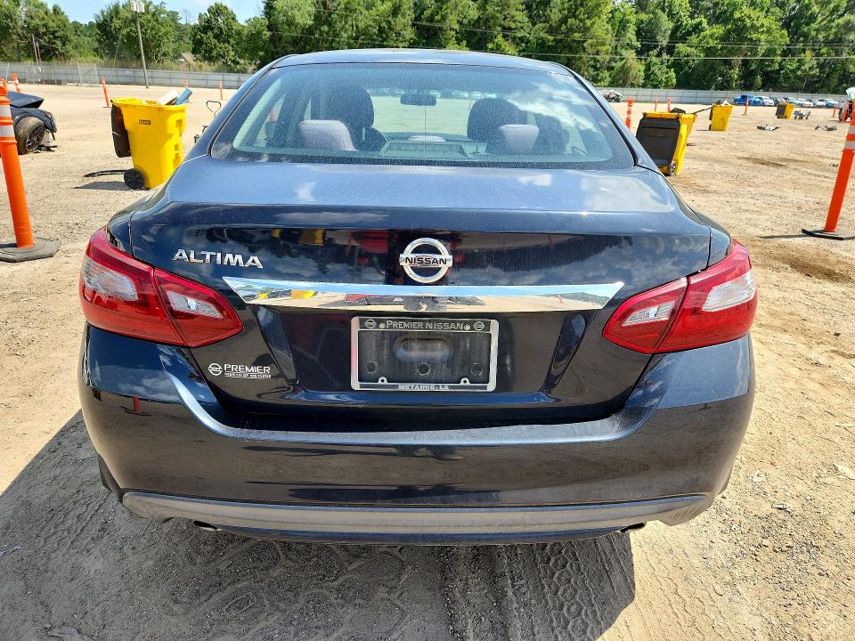 2018 Nissan Altima მანქანა იყიდება აუქციონზე, vin: 1N4AL3AP9JC278569, აუქციონის ნომერი: 55477726