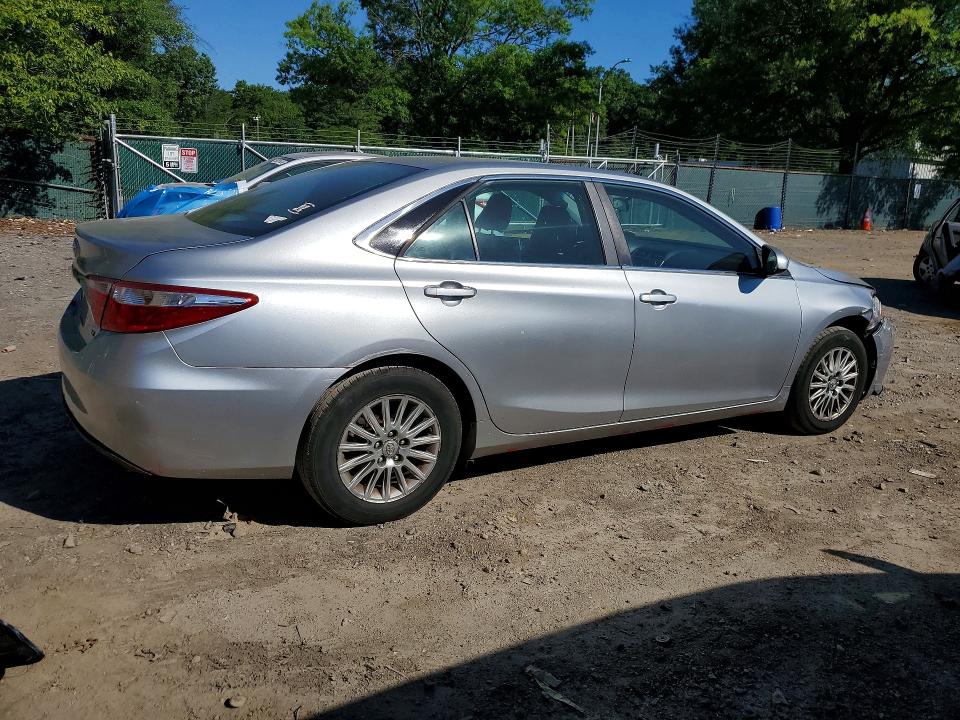 55974516 :رقم المزاد ، 4T4BF1FK8GR562416 vin ، 2016 Toyota Camry مزاد بيع