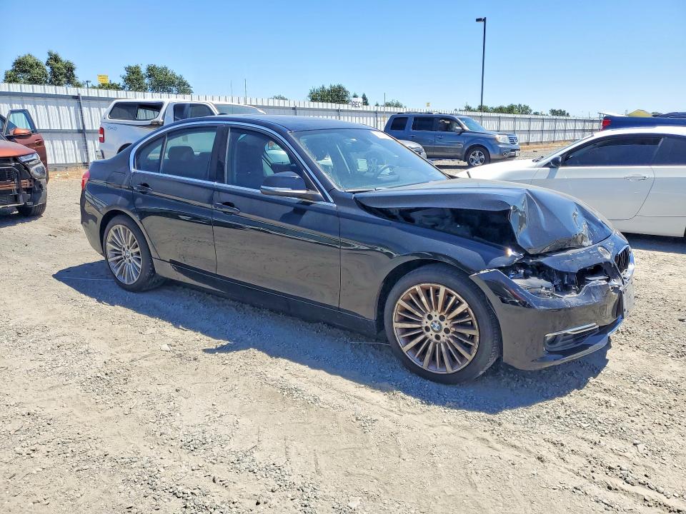 56596216 :رقم المزاد ، WBA3A5C50CF345400 vin ، 2012 Bmw 328 مزاد بيع