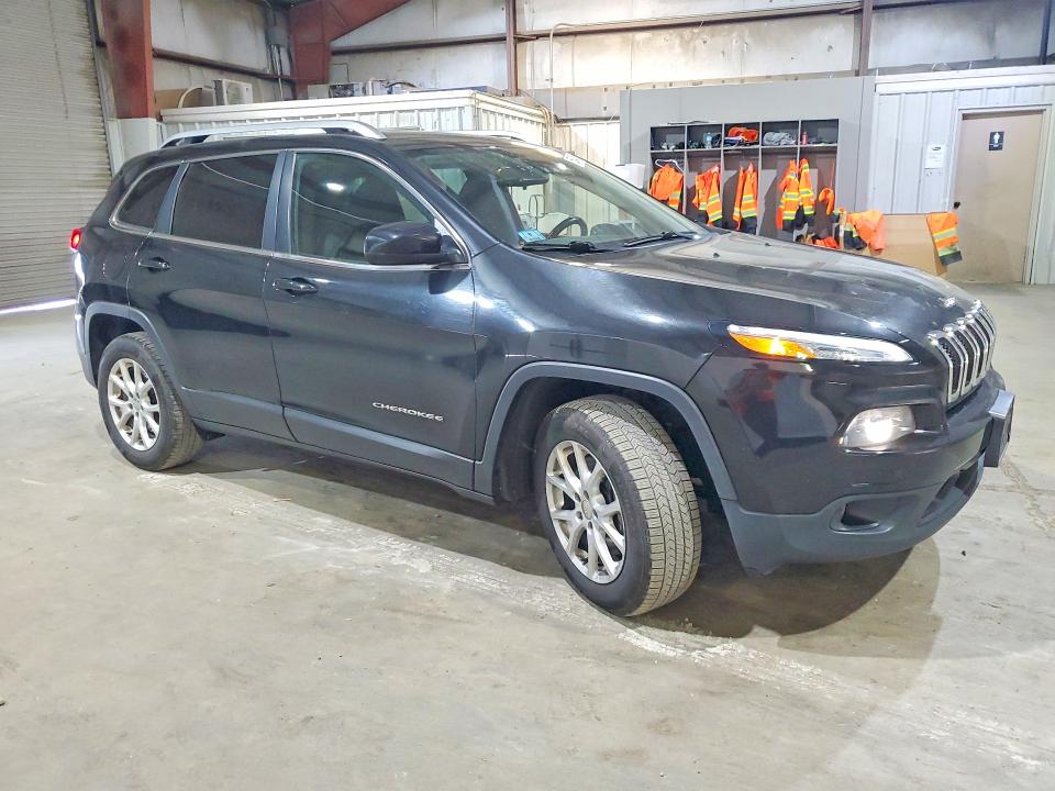 Продаж на аукціоні авто 2016 Jeep Cherokee, vin: 1C4PJMCB9GW117583, номер лоту: 55848566