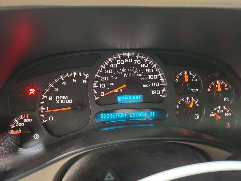 Продажа на аукционе авто 2003 Chevrolet Suburban, vin: 3GNGK26U13G319042, номер лота: 56866626