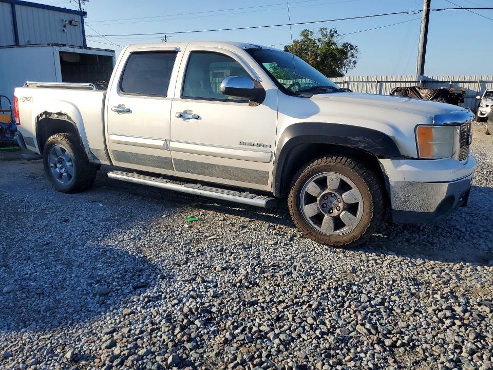 58713476 :رقم المزاد ، 3GTP2WE34BG230136 vin ، 2011 Gmc Sierra مزاد بيع