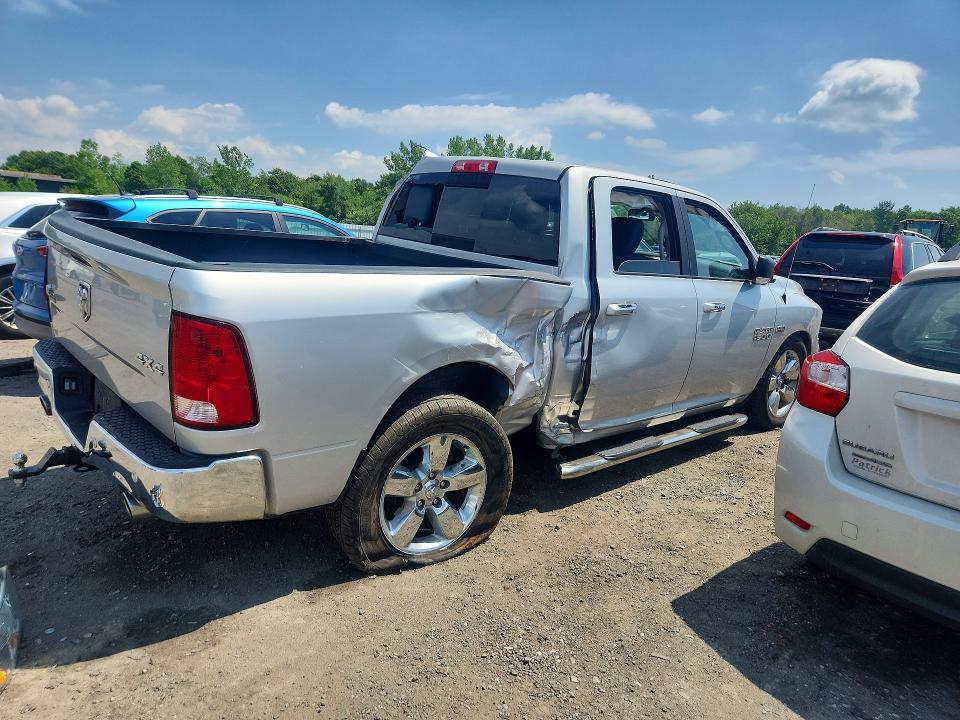 56879186 :رقم المزاد ، 3C6RR7LT7HG593298 vin ، 2017 Ram 1500 مزاد بيع
