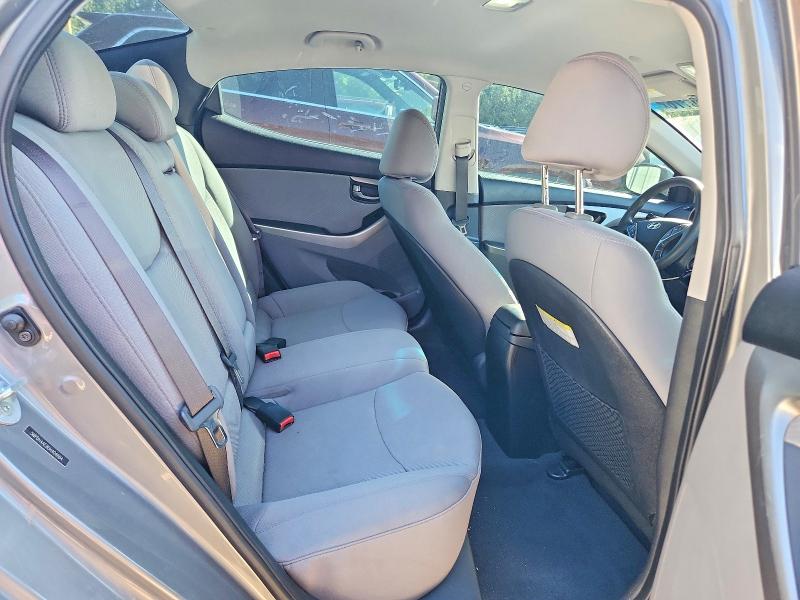 2013 Hyundai Elantra მანქანა იყიდება აუქციონზე, vin: 5NPDH4AE8DH404684, აუქციონის ნომერი: 57120776