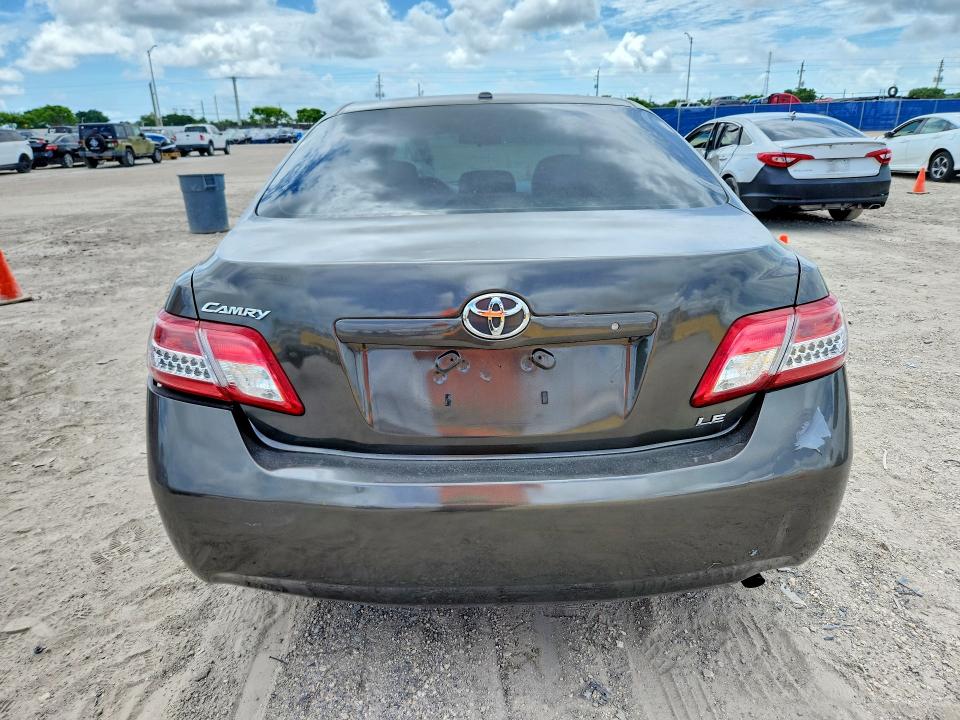 2011 Toyota Camry მანქანა იყიდება აუქციონზე, vin: 4T4BF3EK6BR216175, აუქციონის ნომერი: 57121476