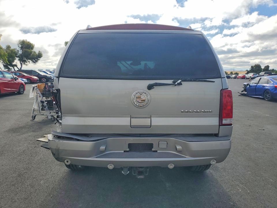 2004 Cadillac Escalade მანქანა იყიდება აუქციონზე, vin: 1GYEK63N94R180701, აუქციონის ნომერი: 56335896