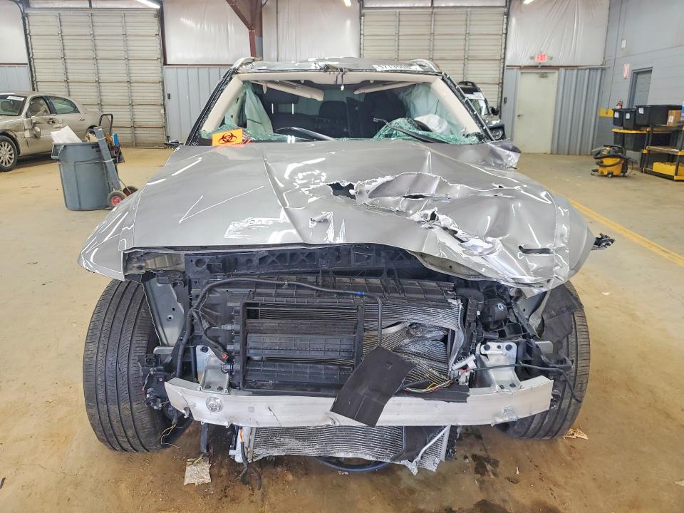 57135086 :رقم المزاد ، KMUHFESB2SU240186 vin ، 2025 Genesis Gv80 مزاد بيع
