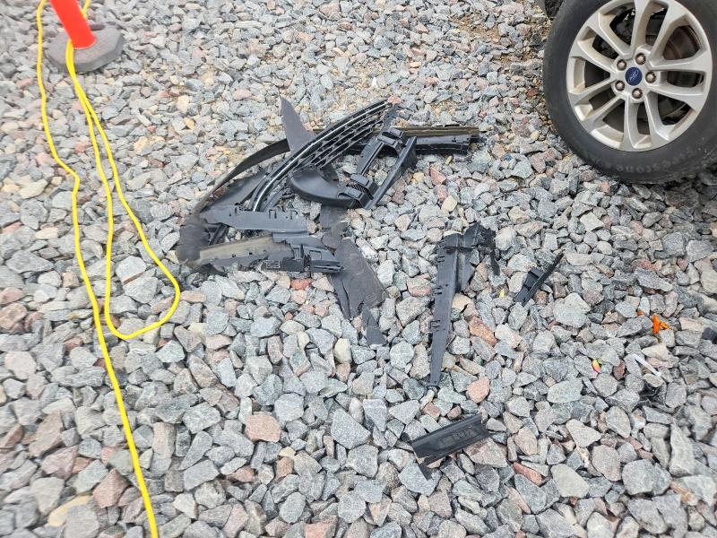 2022 Ford Escape მანქანა იყიდება აუქციონზე, vin: 1FMCU9G69NUB22609, აუქციონის ნომერი: 57754826