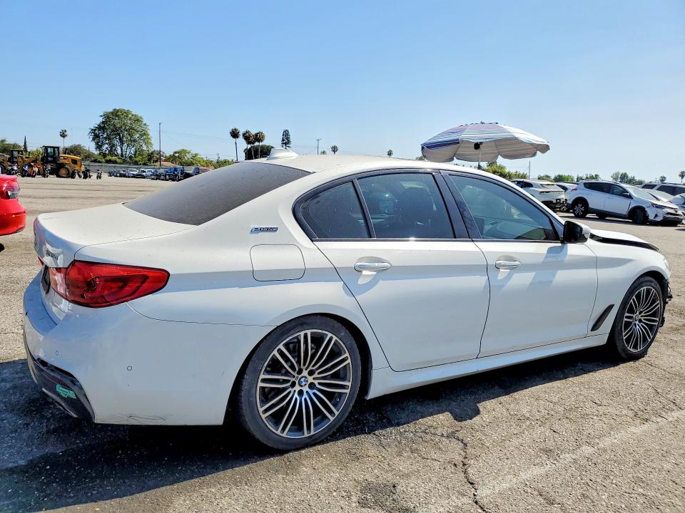 Продажа на аукционе авто 2018 Bmw 530e, vin: WBAJA9C57JB032668, номер лота: 58139496