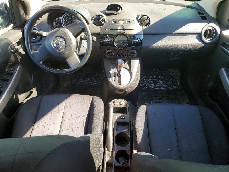 2013 Mazda Mazda2 მანქანა იყიდება აუქციონზე, vin: JM1DE1KY6D0154956, აუქციონის ნომერი: 56190406