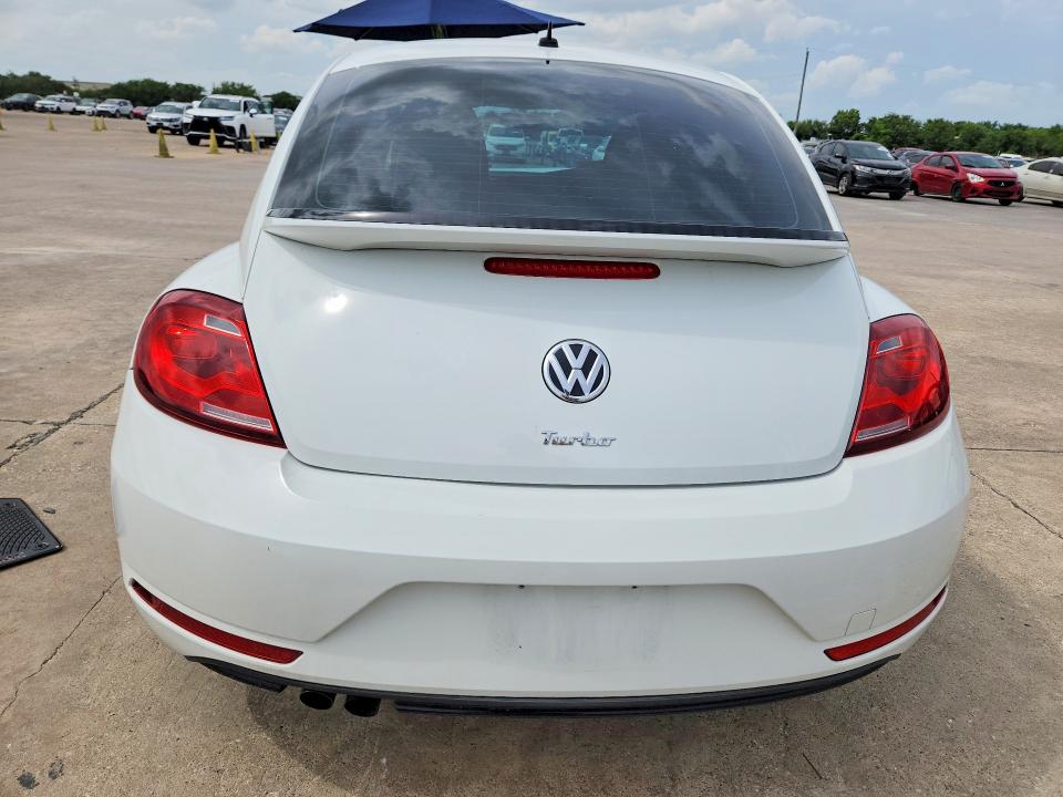 Продаж на аукціоні авто 2018 Volkswagen Beetle, vin: 3VWFD7AT6JM702853, номер лоту: 58380826