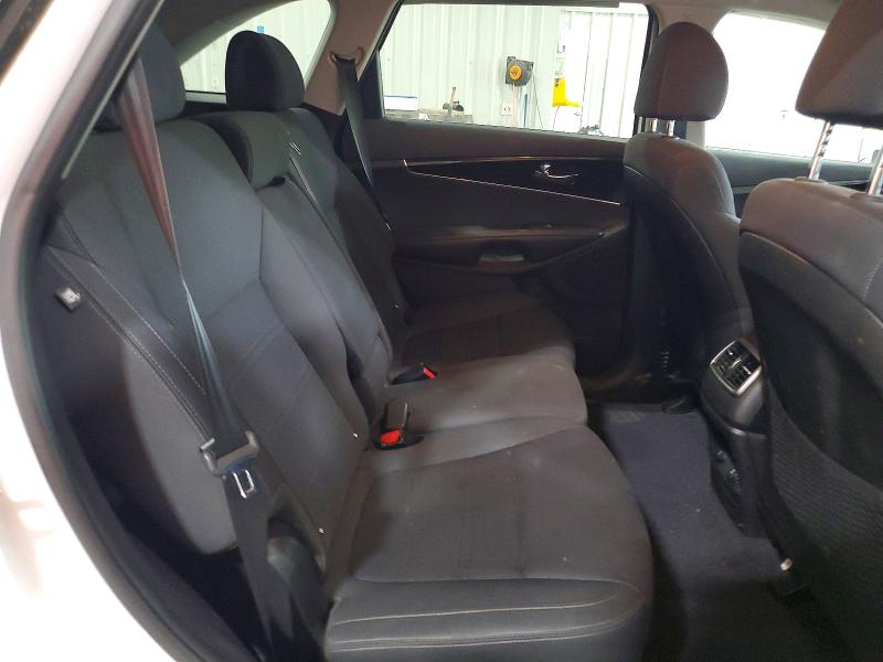 58361586 :رقم المزاد ، 5XYPGDA39KG568447 vin ، 2019 Kia Sorento مزاد بيع